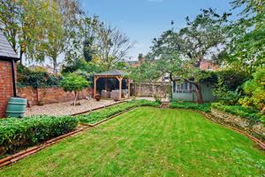 Photo 32- click for photo gallery